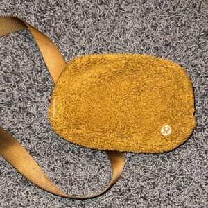 Lululemon Brown Sherpa Bag